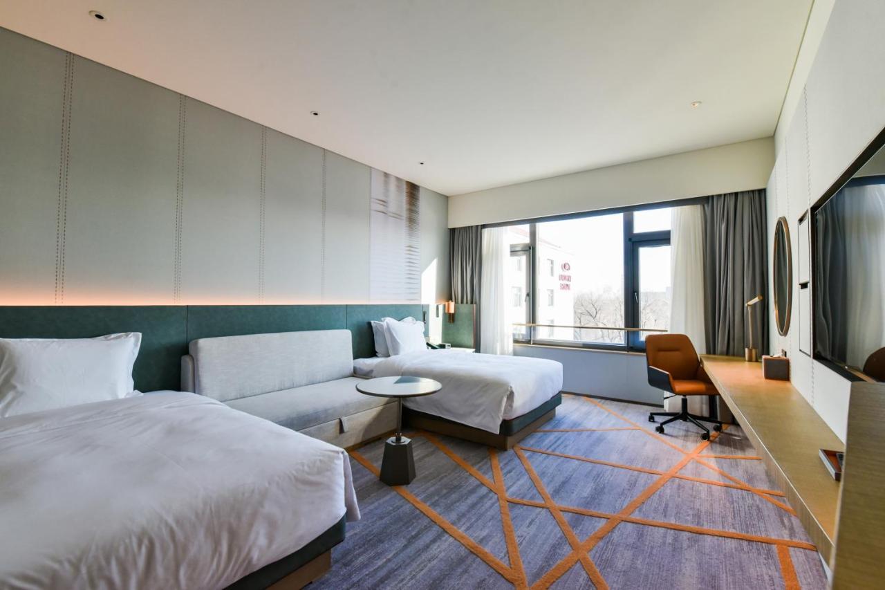 คราวน์ พลาซา ปักกิ่ง ป้าตาหลิง Hotel Yanqing ภายนอก รูปภาพ