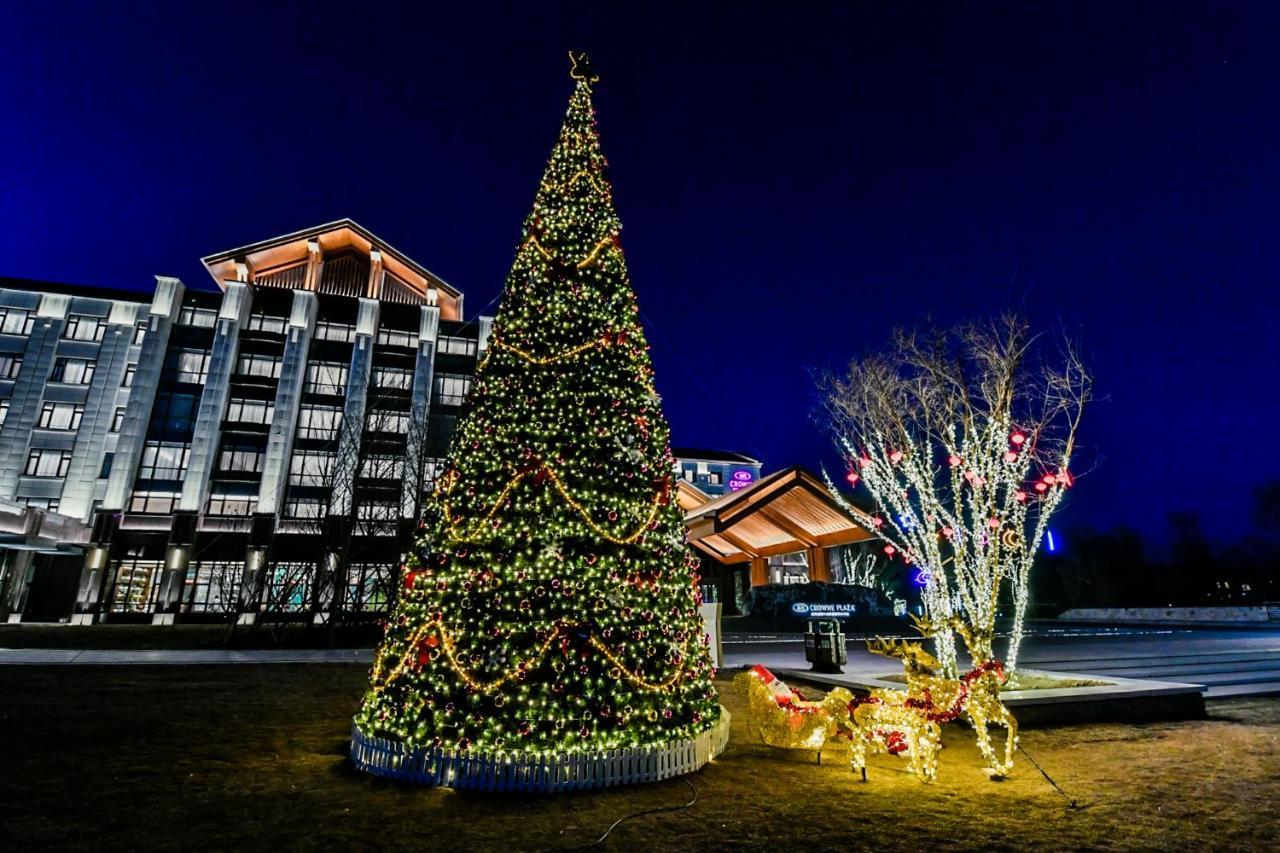 คราวน์ พลาซา ปักกิ่ง ป้าตาหลิง Hotel Yanqing ภายนอก รูปภาพ
