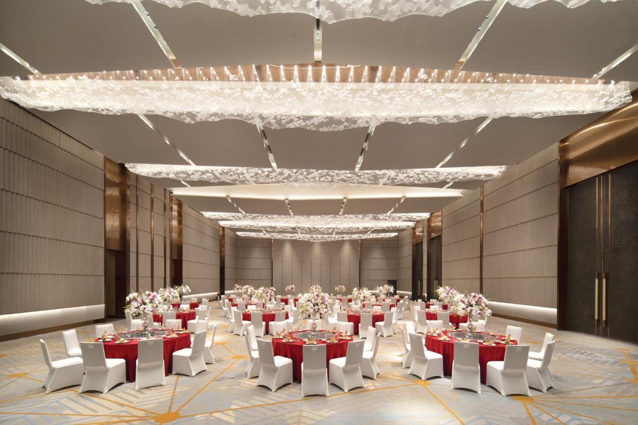 คราวน์ พลาซา ปักกิ่ง ป้าตาหลิง Hotel Yanqing ภายนอก รูปภาพ