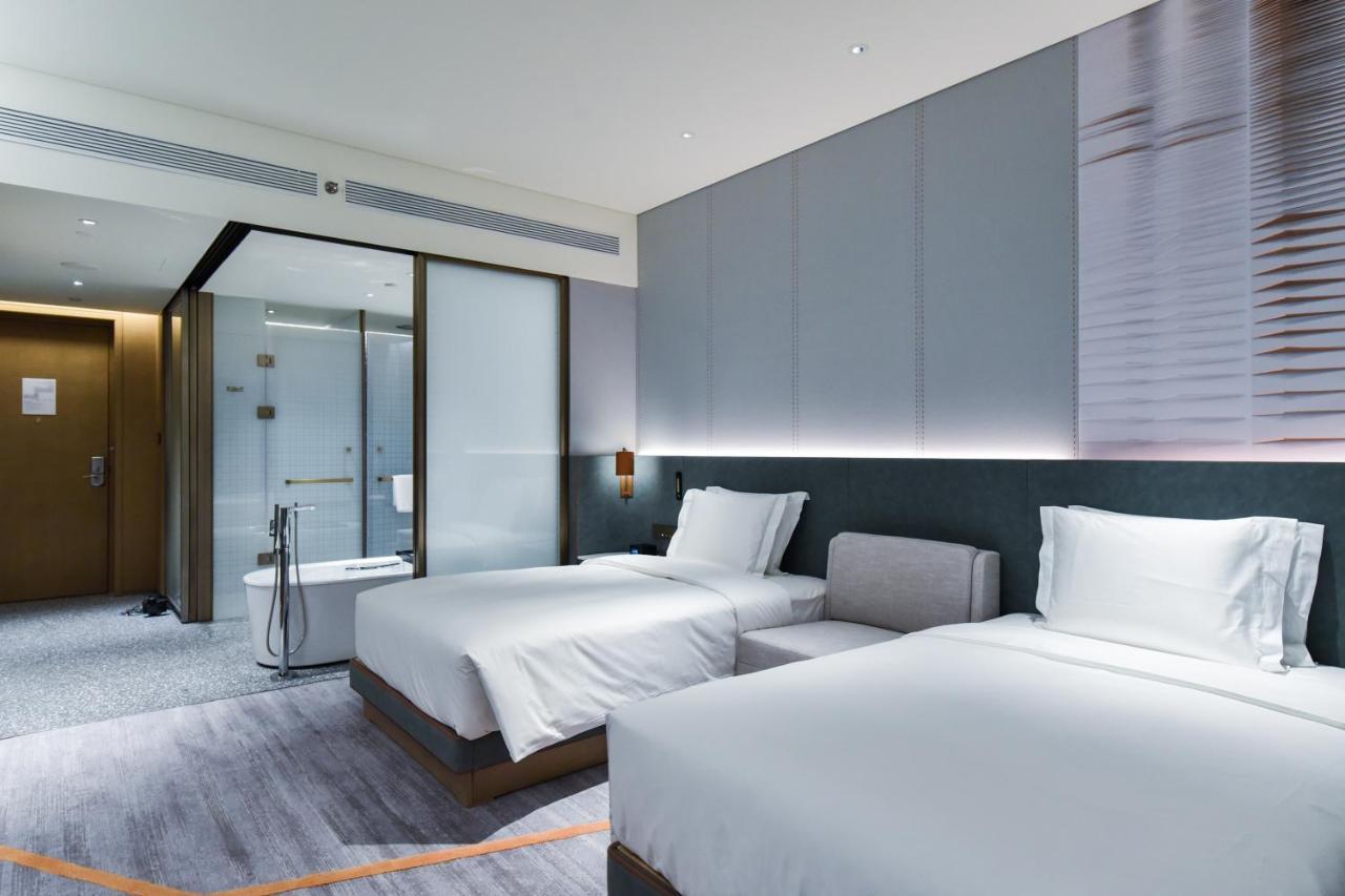 คราวน์ พลาซา ปักกิ่ง ป้าตาหลิง Hotel Yanqing ภายนอก รูปภาพ